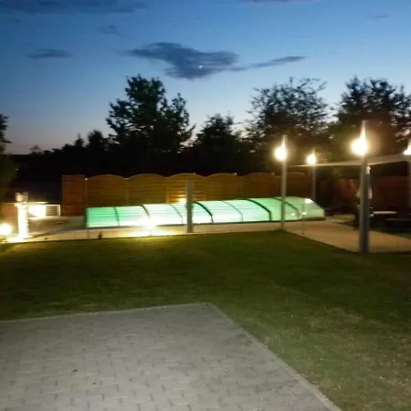 Luxury 4*